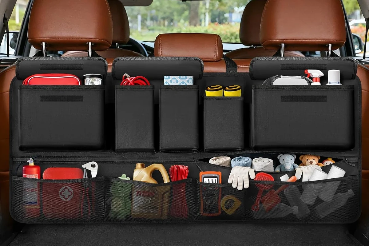 Things to Keep in Your Car for Safety and Convenience